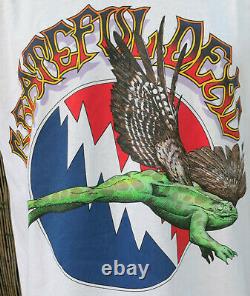 Deadstock Vintage 90's 1995 GRATEFUL DEAD Tour T Shirt L Fruit Of The Loom Tag