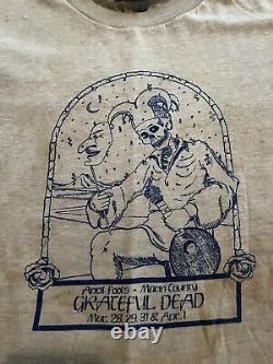 Rare Original Vintage T Shirt Grateful Dead 1984