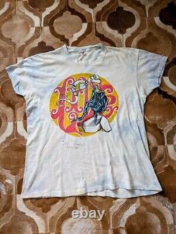 Rare Vintage 1969 Grateful Dead Live/Dead Band Shirt Signed By Bob Thomas XL