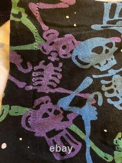 Rare Vintage 1992 Grateful Dead Tour Shirt All Over Skelton Print