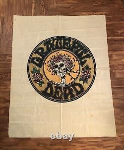 VINTAGE GRATEFUL DEAD FLAG BANNER TAPESTRY WALL HANGER RARE! 57x45