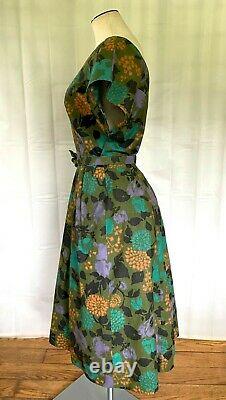 Vintage 1950s 1960s Dead Stock Dress Cotton Floral Print by Mary Mac 42 XL NOS