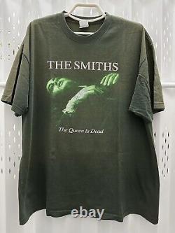 Vintage 2000 The Smiths The Queen Is Dead Green T-Shirt