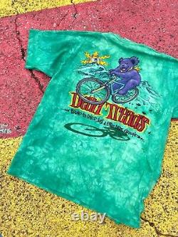 Vintage NWOT 1995 Grateful Dead GDM Dead Tread Graphic Shirt USA Tie Dye size XL